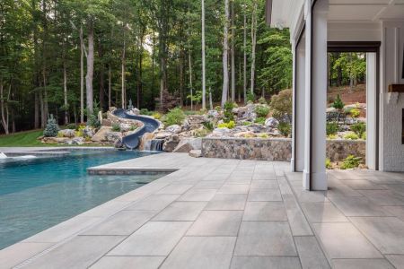 Making Your Dream Pool a Reality: Key Considerations for Home Buyers and Builders