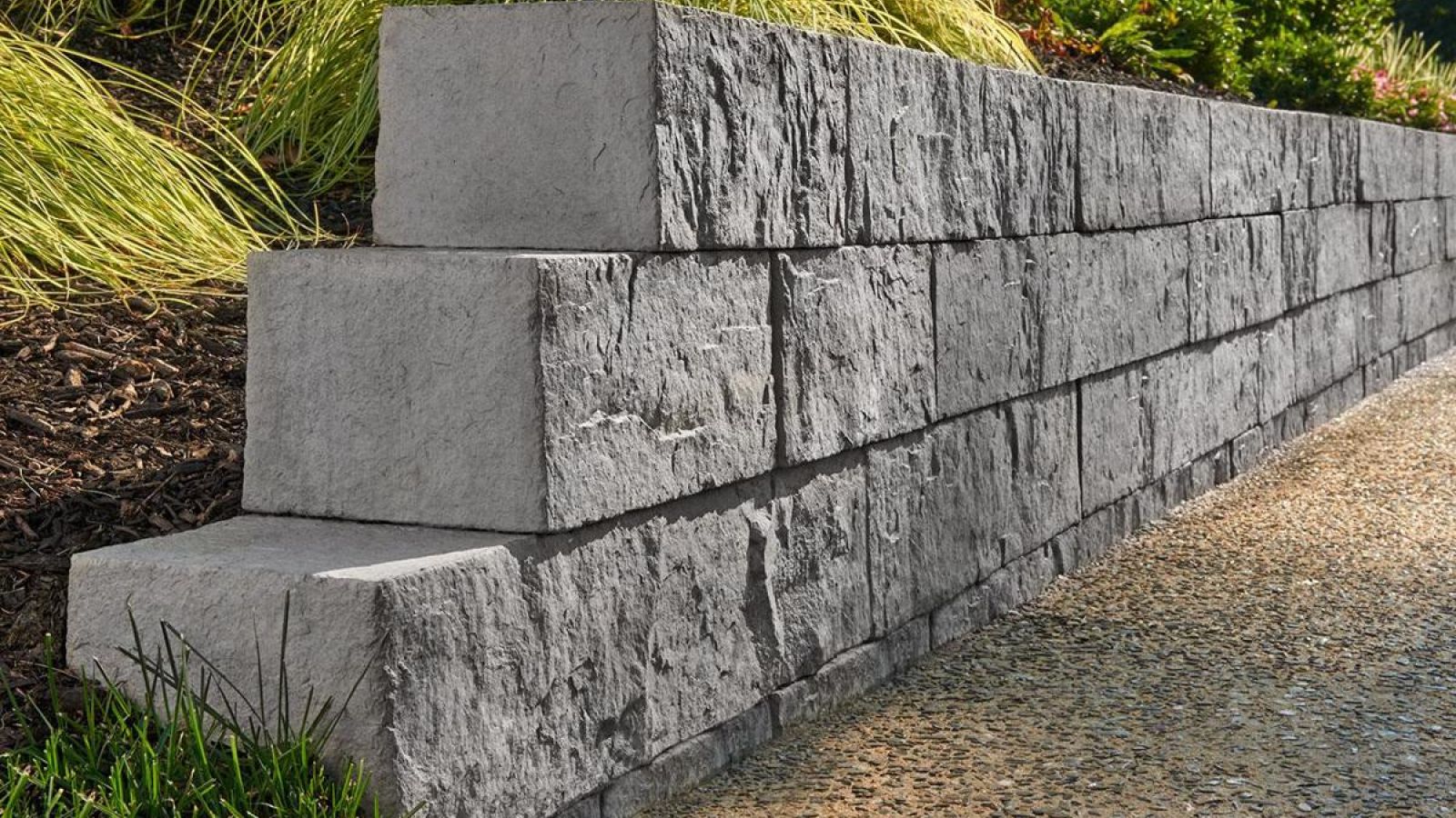 Techo-Bloc's Röcka Natural Stone Wall