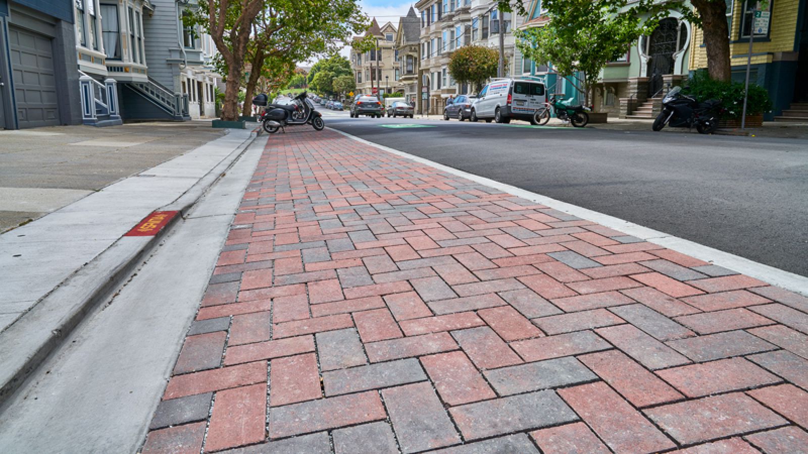 Eco-CityLock® Collection by Keystone Hardscapes