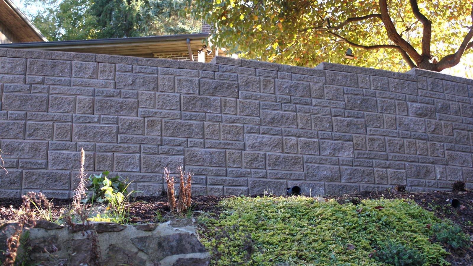 Anticipated Gettysburg™ Series by EverLoc® Retaining Walls from AR Pools • Stoneworks & Outdoor Living