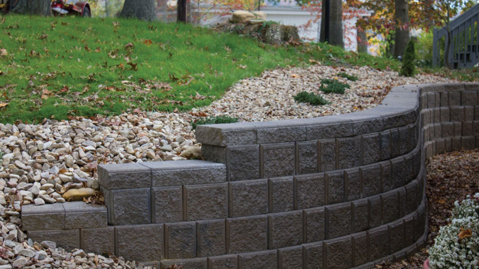 810 Traditional EverLoc Retaining Wall available at AR Pools • Stoneworks & Outdoor Living